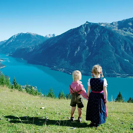 وشقق تيرولر بوا اشنكريش