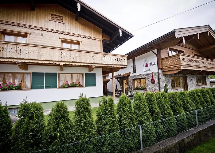 Apartment & Tiroler Bua *