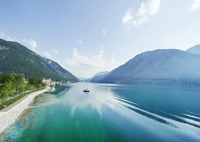 وشقق تيرولر بوا شقة *