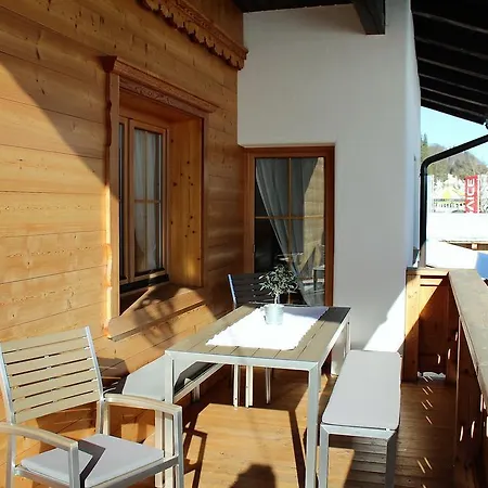 公寓 & Tiroler Bua *