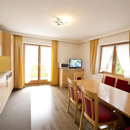 & Tiroler Bua Άχενκιρχ